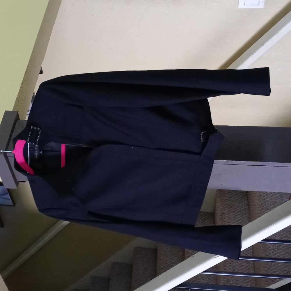 Anne Klein 'SUIT' Black Cropped Jacket w/Studded Buckles Women's Size 4
